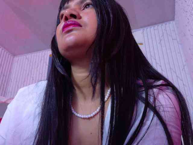 Lexy-tay webcam