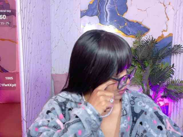 Lexy-tay webcam