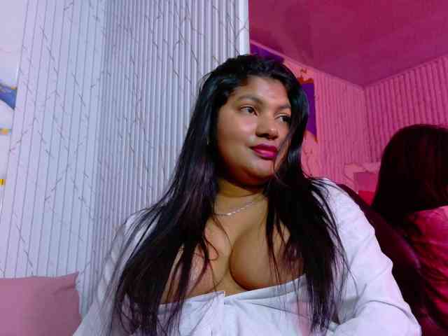 Lexy-tay webcam