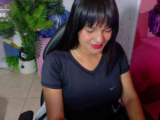 Lexy-tay webcam