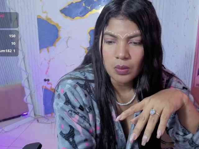Lexy-tay webcam