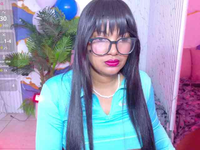 Lexy-tay webcam
