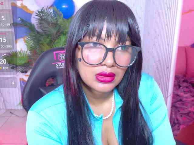 Lexy-tay webcam