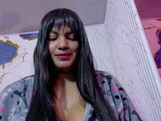 Lexy-tay webcam