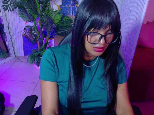 Lexy-tay webcam