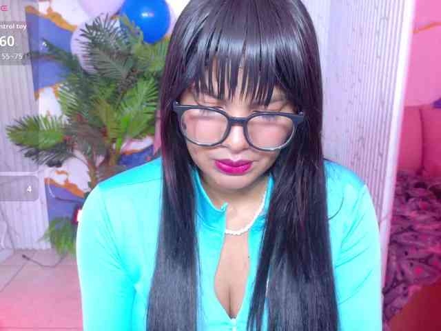 Lexy-tay webcam