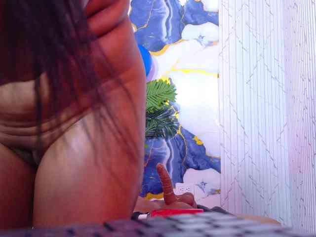 Lexy-tay webcam