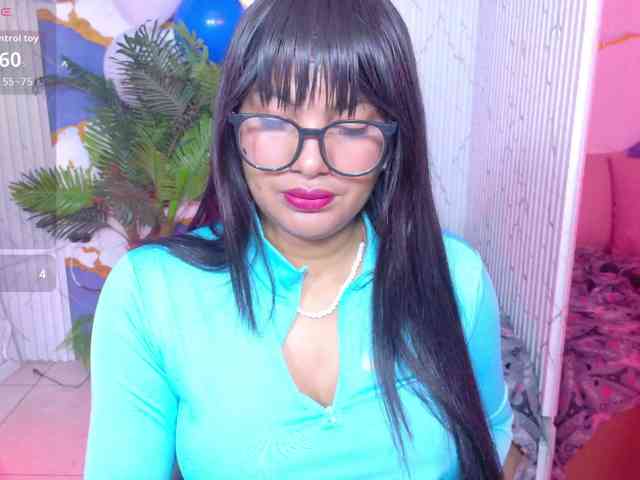 Lexy-tay webcam