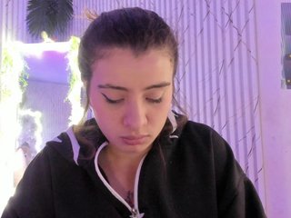 Naomy-tay1