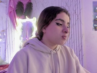 Naomy-tay1