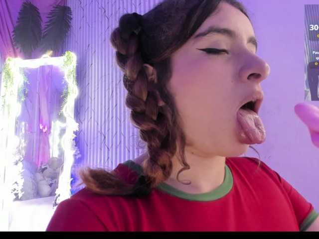Naomy-tay1