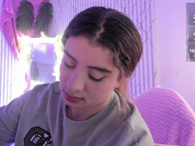 Naomy-tay1