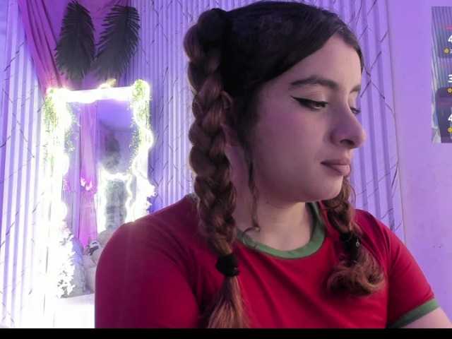 Naomy-tay1