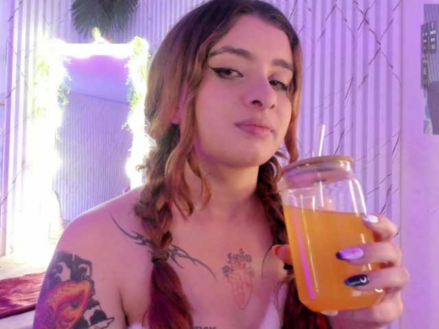 Naomy-tay1