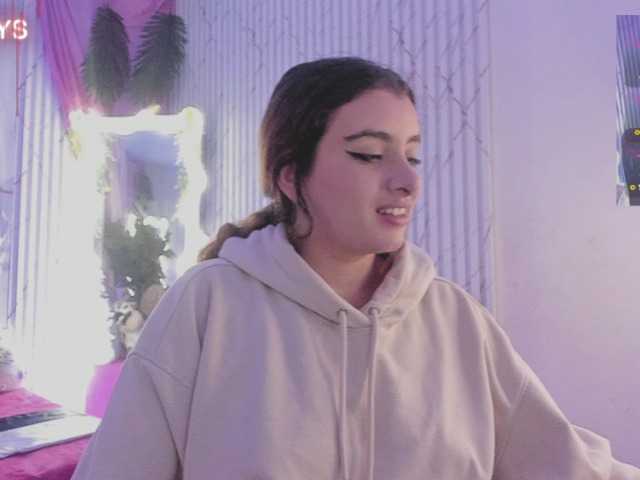 Naomy-tay1
