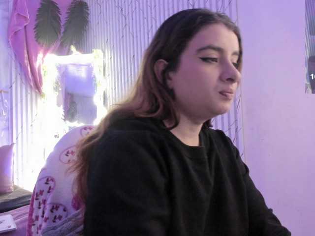 Naomy-tay1