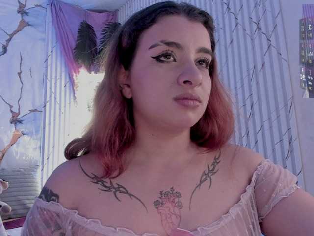 Naomy-tay1