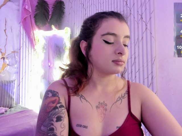 Naomy-tay1