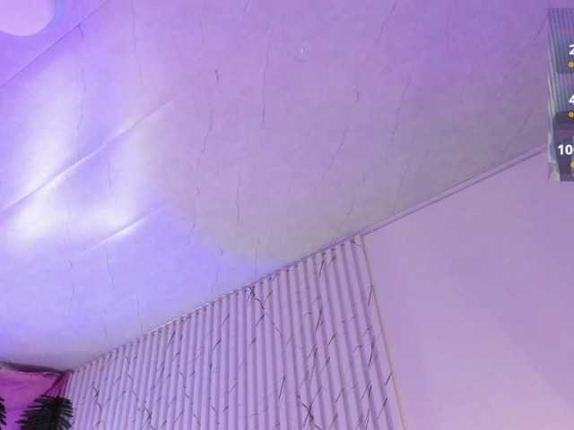 Naomy-tay1 live cam preview