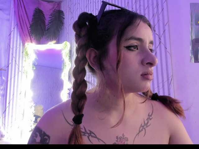 Naomy-tay1