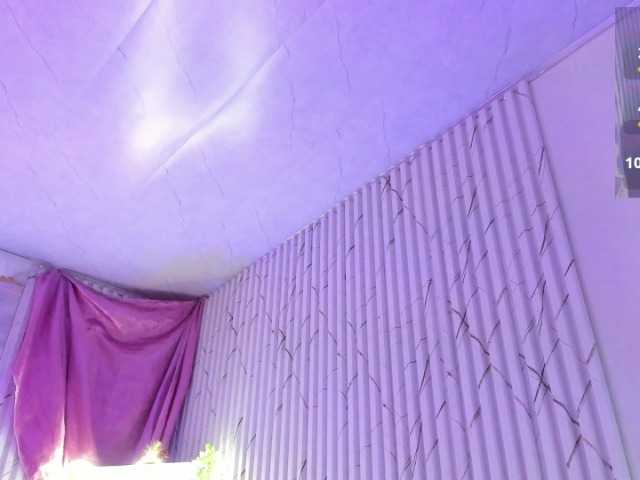 Naomy-tay1 live cam on BongaCams