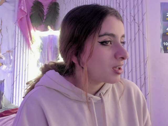 Naomy-tay1
