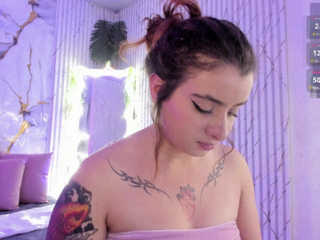 Naomy-tay1