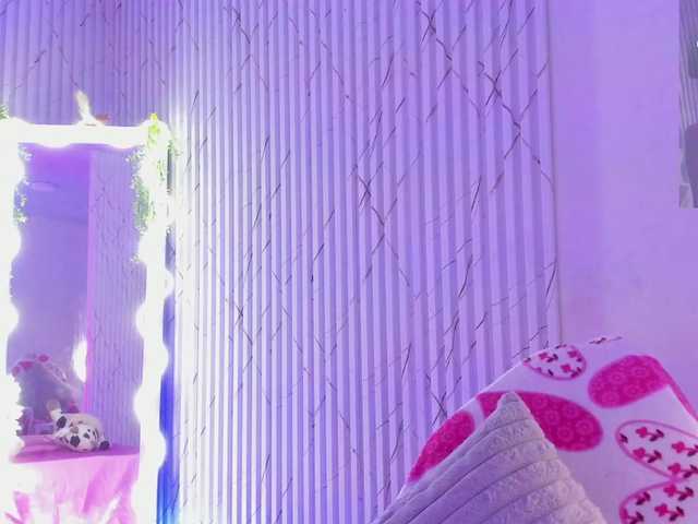 Naomy-tay1