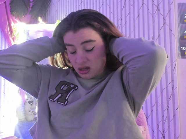 Naomy-tay1