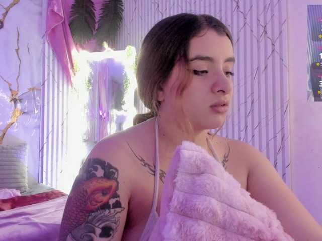 Naomy-tay1