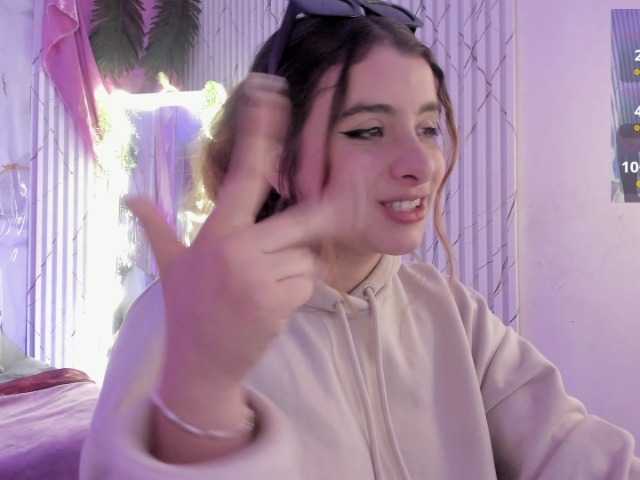 Naomy-tay1