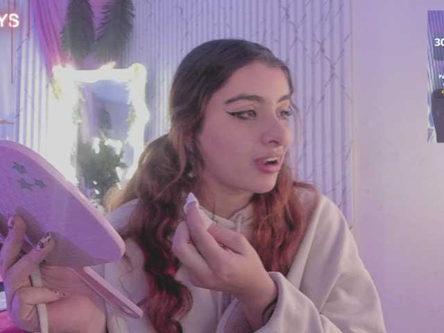 Naomy-tay1