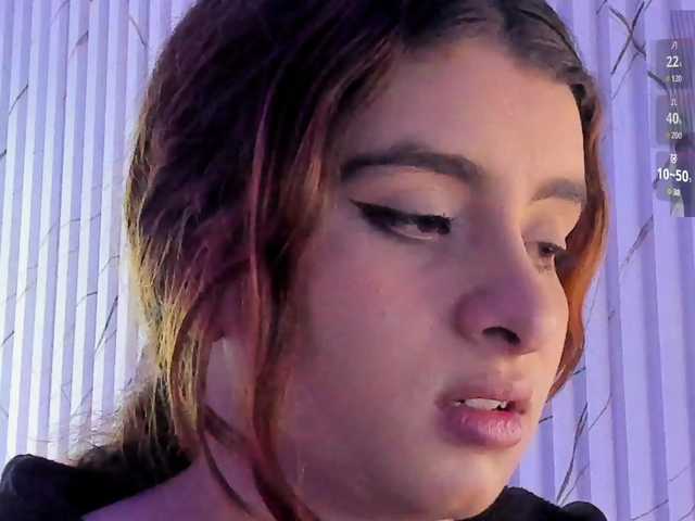 Naomy-tay1 live cam on BongaCams