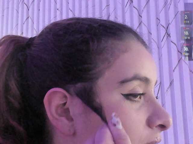 Naomy-tay1