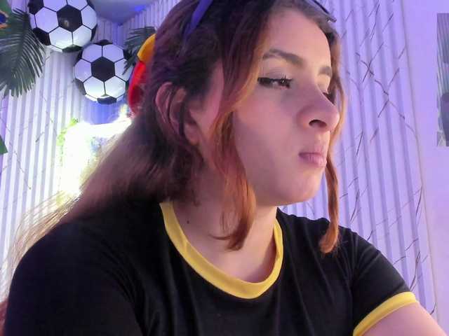 Naomy-tay1 live cam on BongaCams