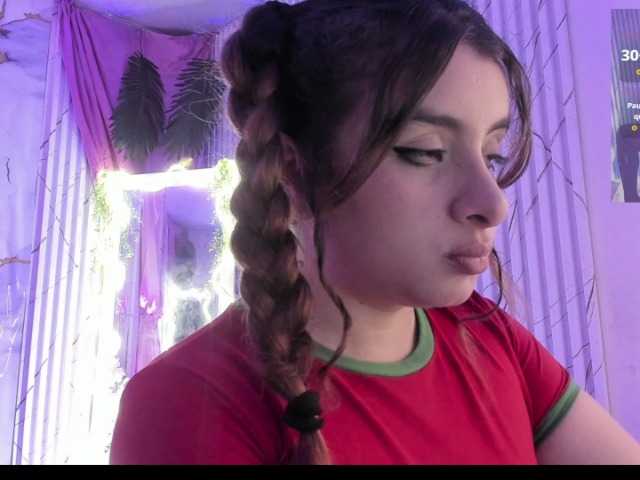 Naomy-tay1