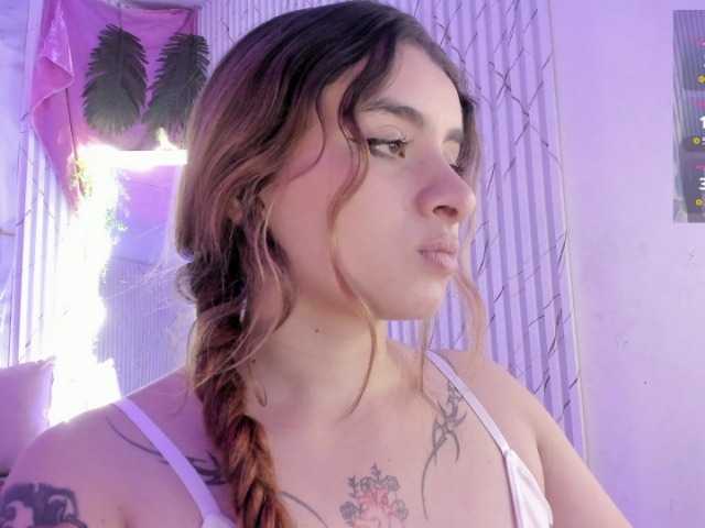 Naomy-tay1
