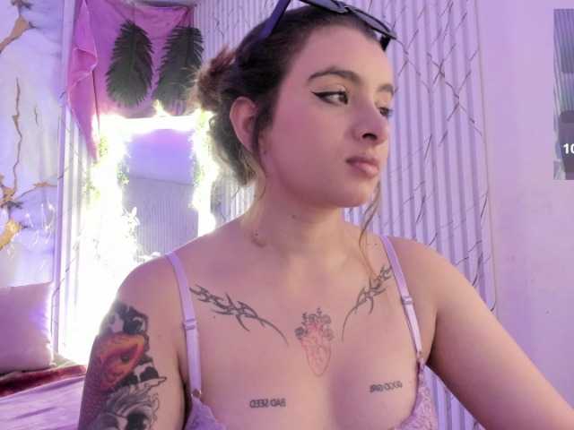 Naomy-tay1