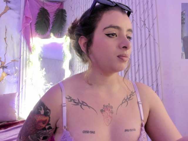 Naomy-tay1