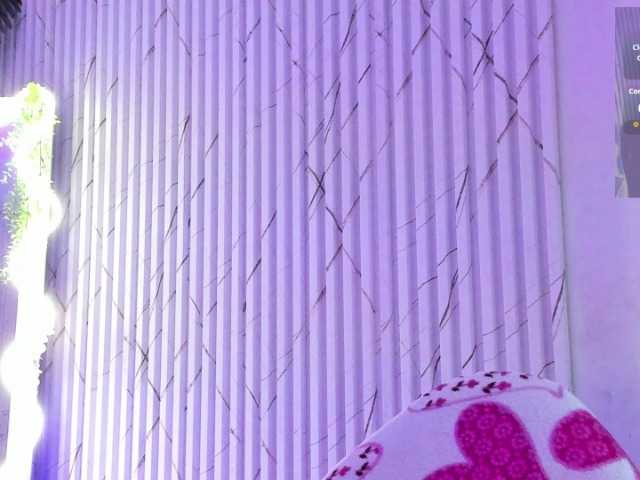 Naomy-tay1 live cam on BongaCams