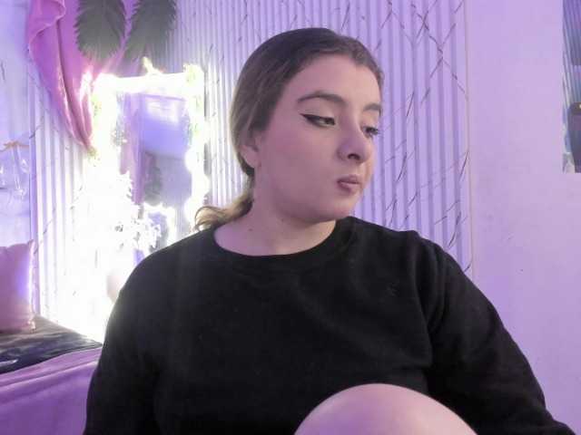 Naomy-tay1