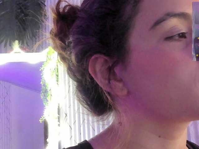 Naomy-tay1 Live-Cam auf BongaCams