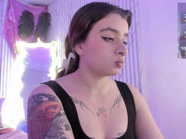 Naomy-tay1