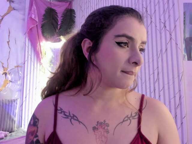 Naomy-tay1