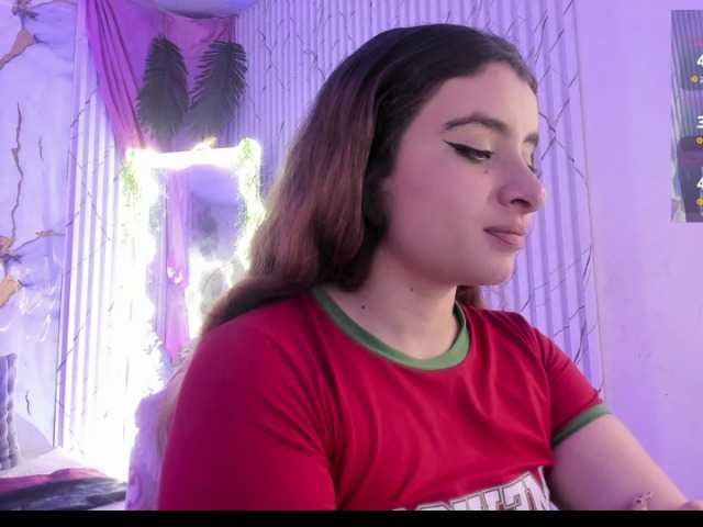 Naomy-tay1 live cam on BongaCams