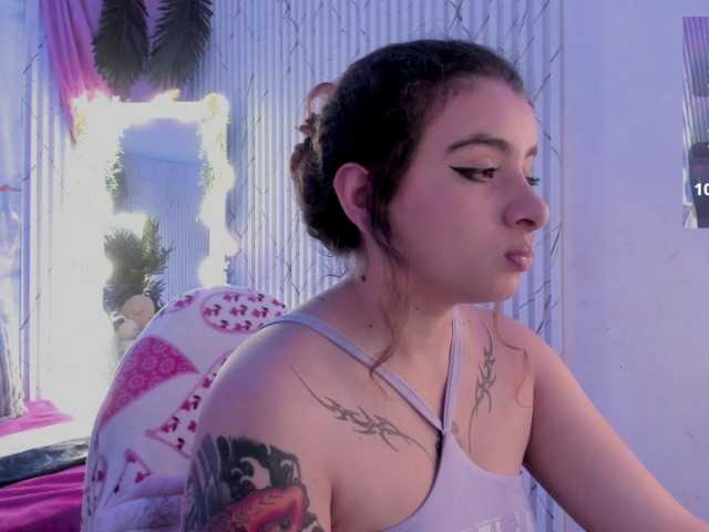 Naomy-tay1