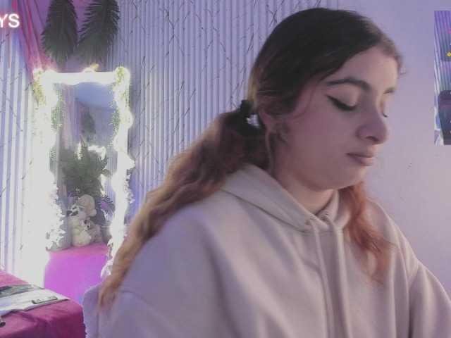 Naomy-tay1