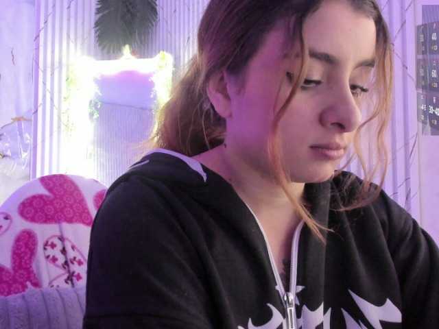 Naomy-tay1 live cam on BongaCams