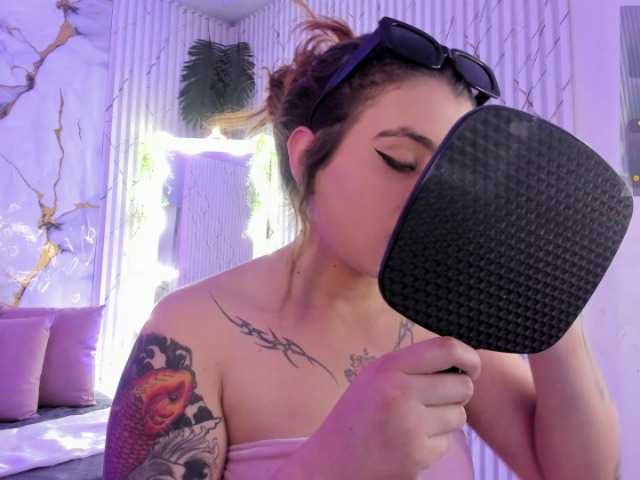 Naomy-tay1