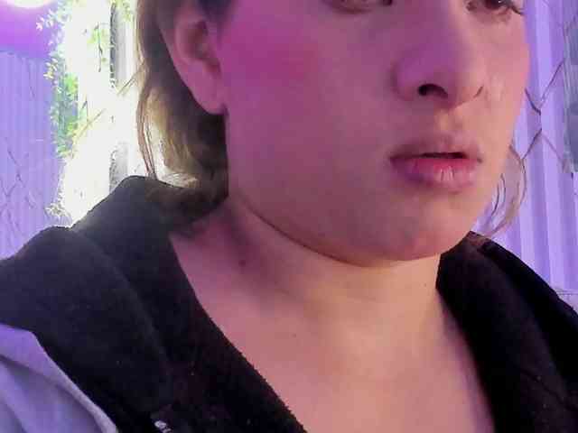 Naomy-tay1 webcam